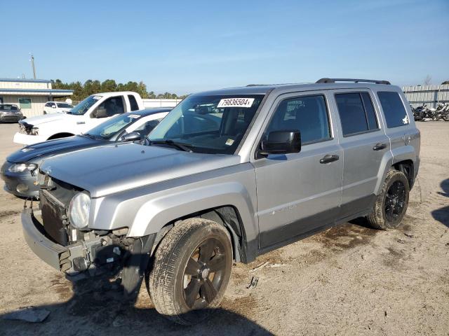  JEEP PATRIOT 2016 Srebrny