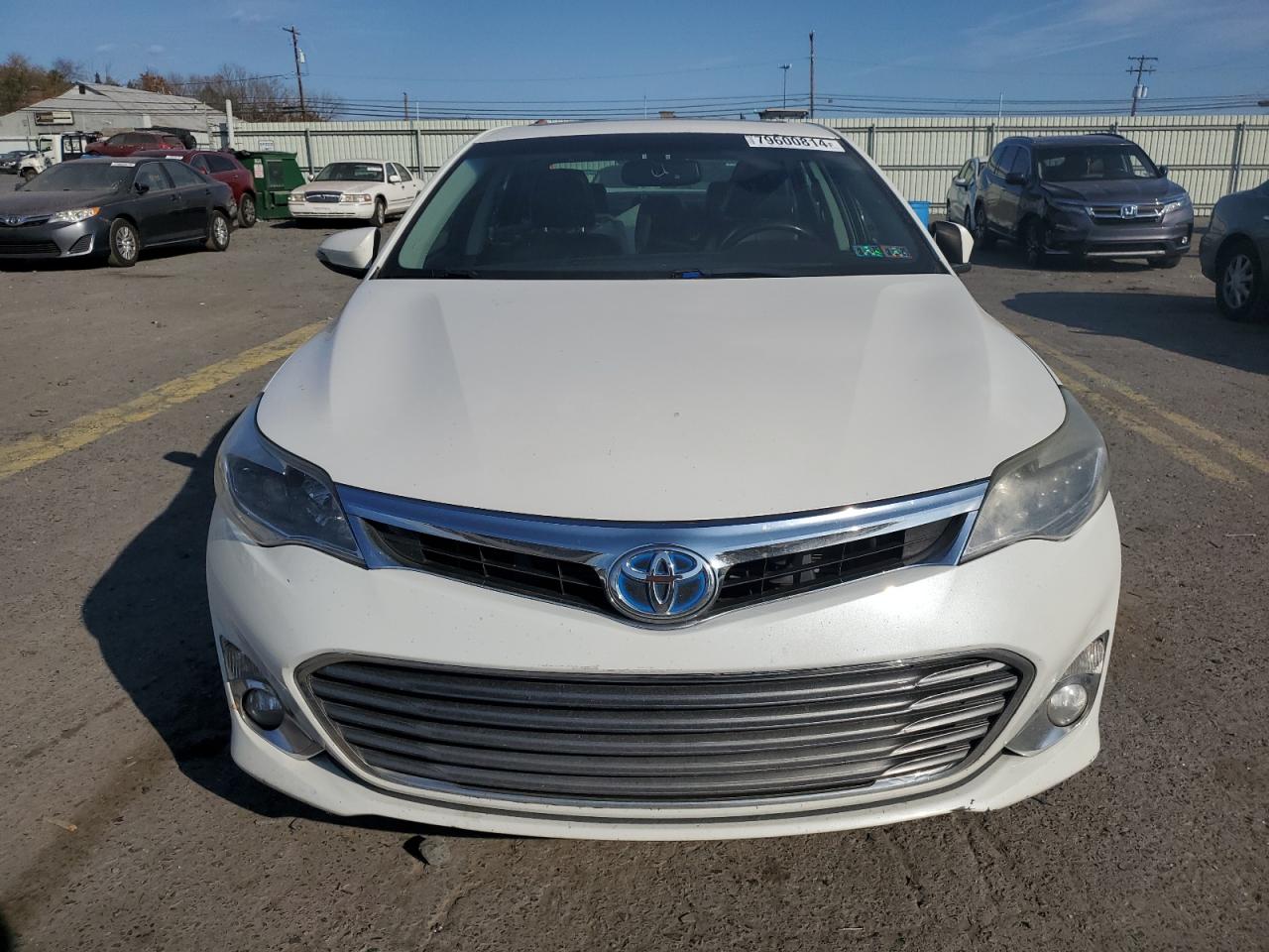 2015 Toyota Avalon - Image 5
