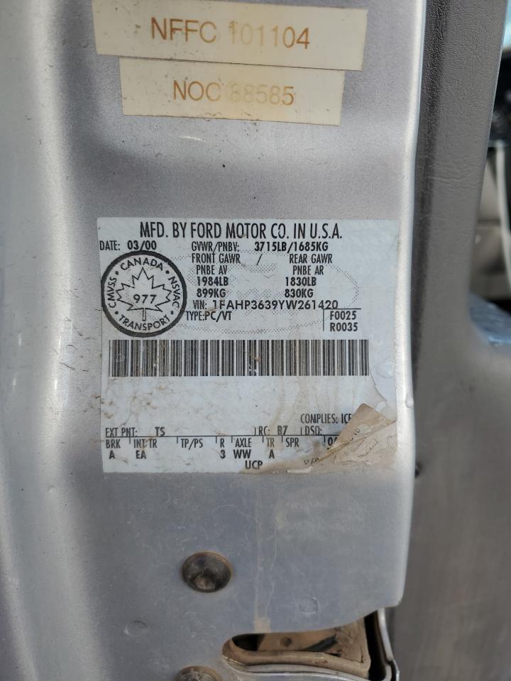 2000 Ford Focus - Image 12