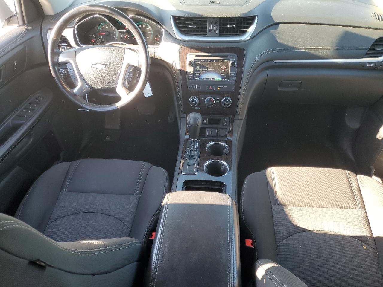 2015 Chevrolet Traverse - Image 8