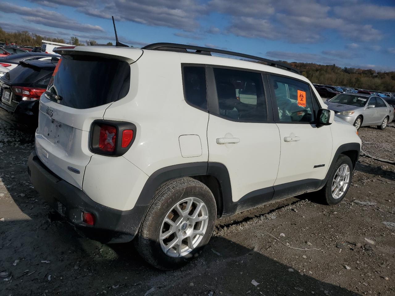 2020 Jeep Renegade - Image 3