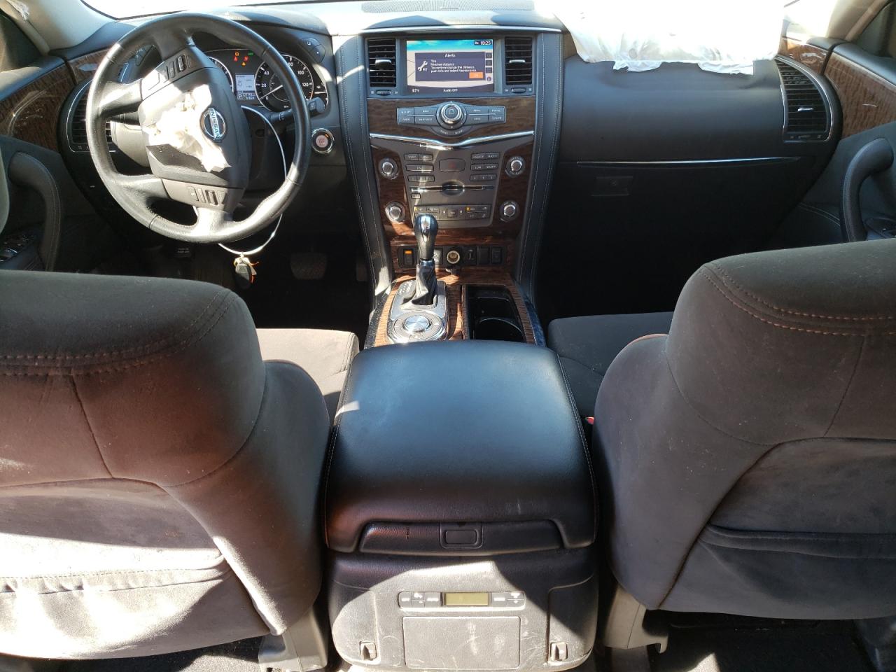 2019 Nissan Armada - Image 8