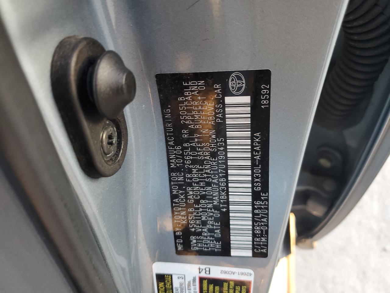 2007 Toyota Avalon - Image 14