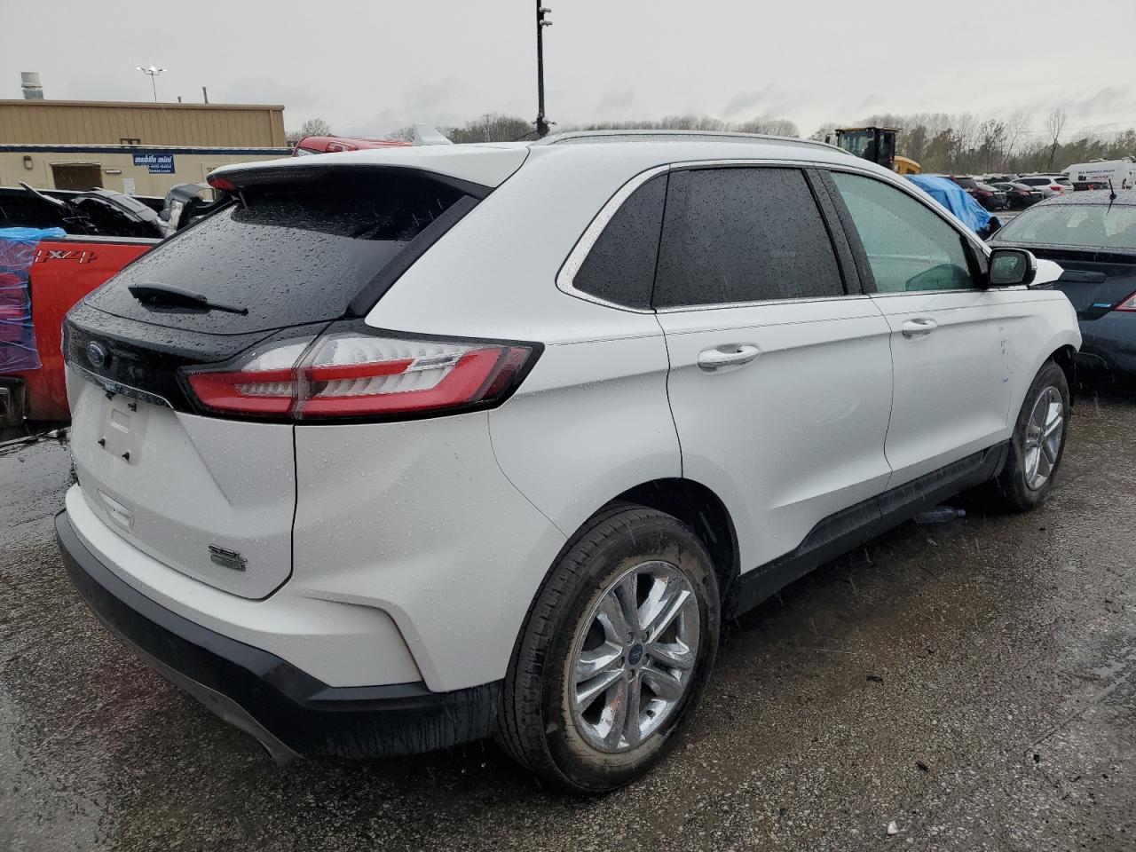 VIN 2FMPK3J98KBC20765 2019 FORD EDGE no.3