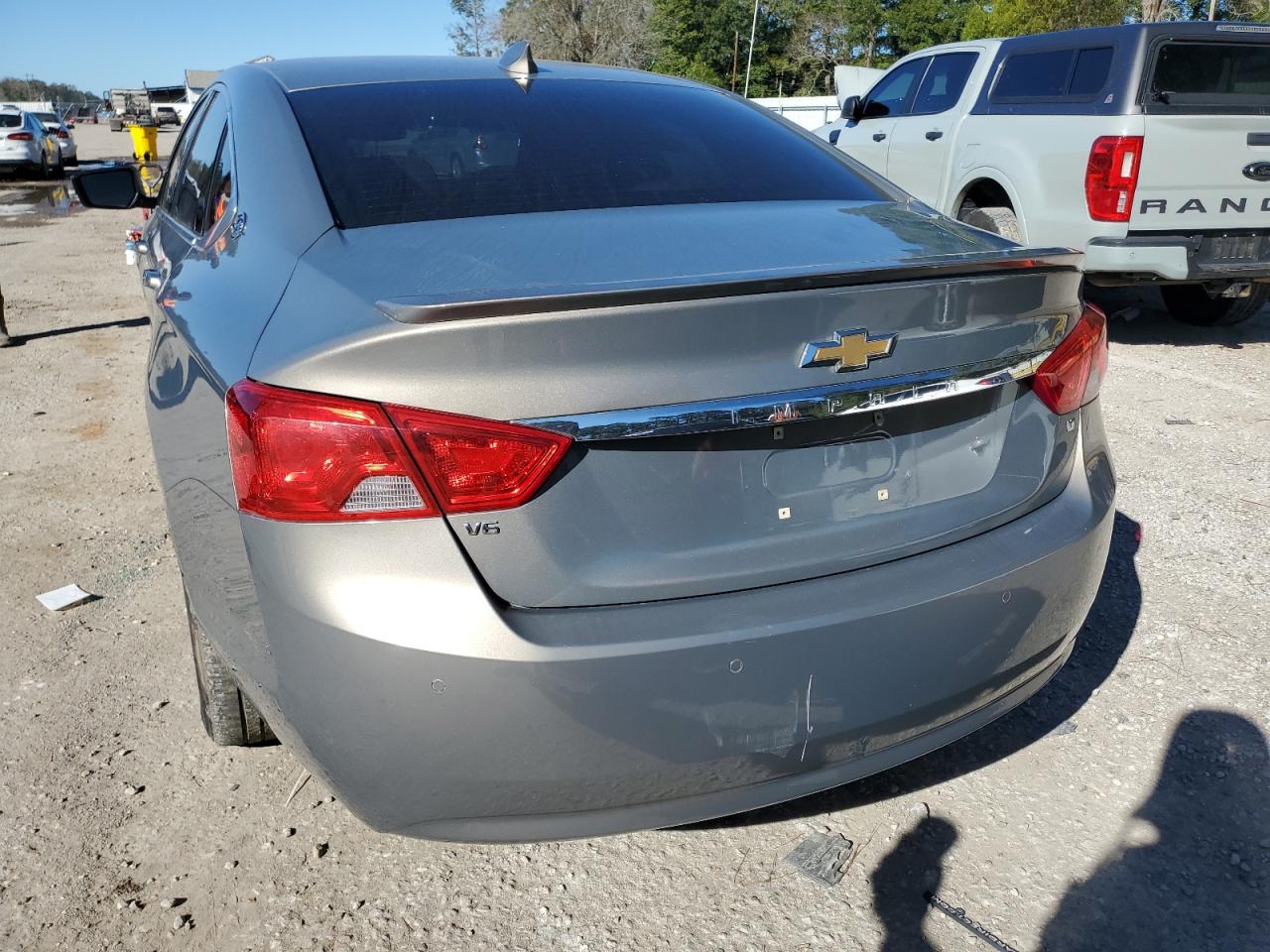 2017 Chevrolet Impala - Image 6