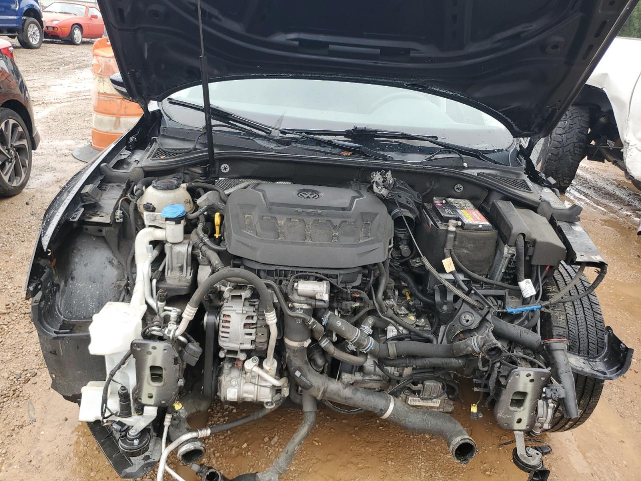 2018 Volkswagen Passat - Image 11