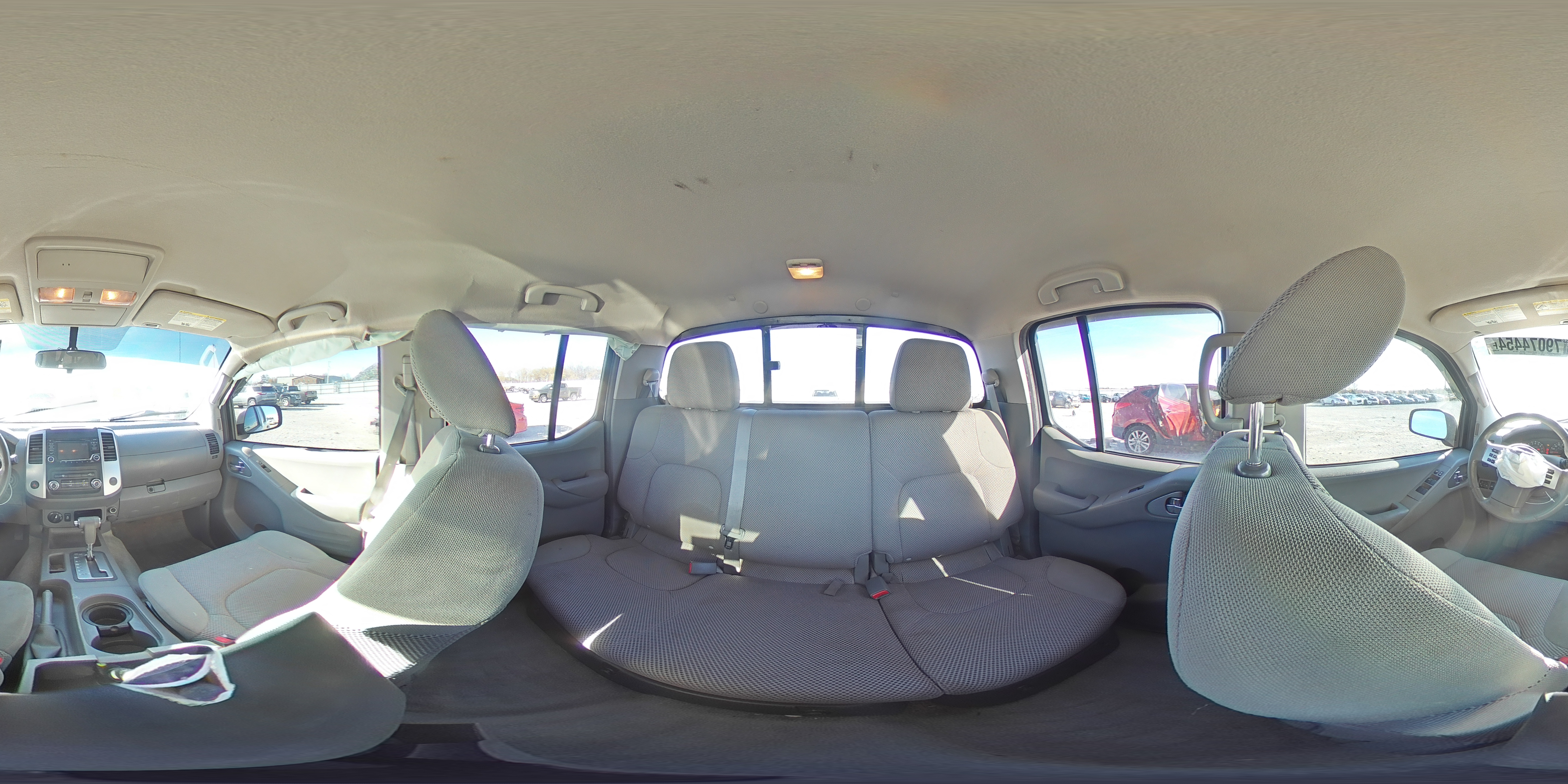 2015 Nissan Navara (Frontier) - Image 13