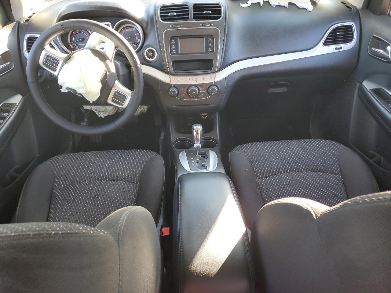2020 Dodge Journey - Image 8