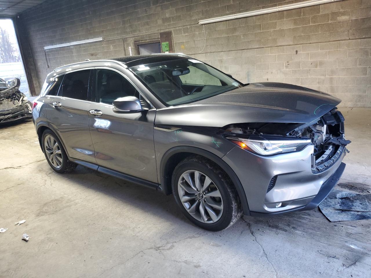 2019 Infiniti QX50 - Image 4