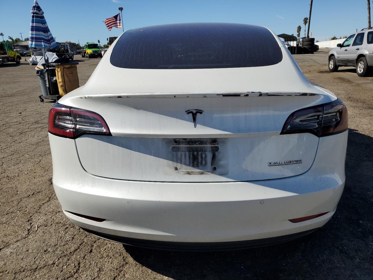 2018 Tesla Model 3 VIN: 5YJ3E1EB1JF170966 Lot: 79106514