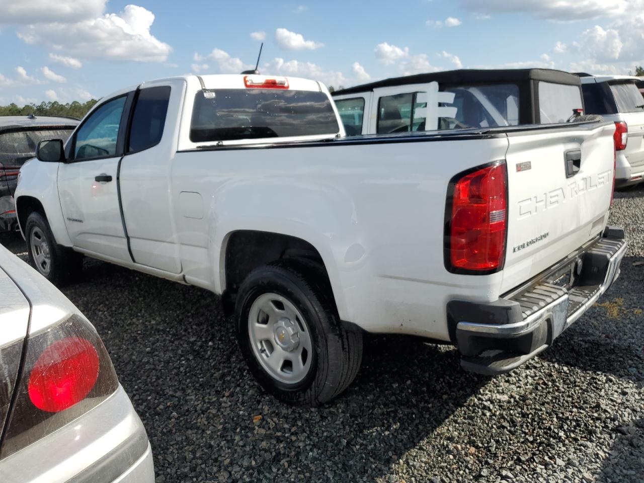 VIN 1GCHSBEA1N1271337 2022 CHEVROLET COLORADO no.2