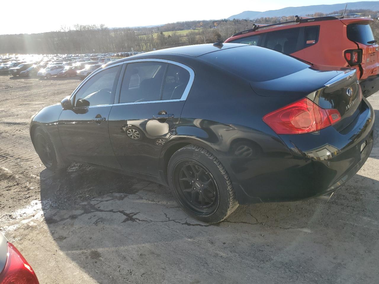 2013 Infiniti G - Image 2