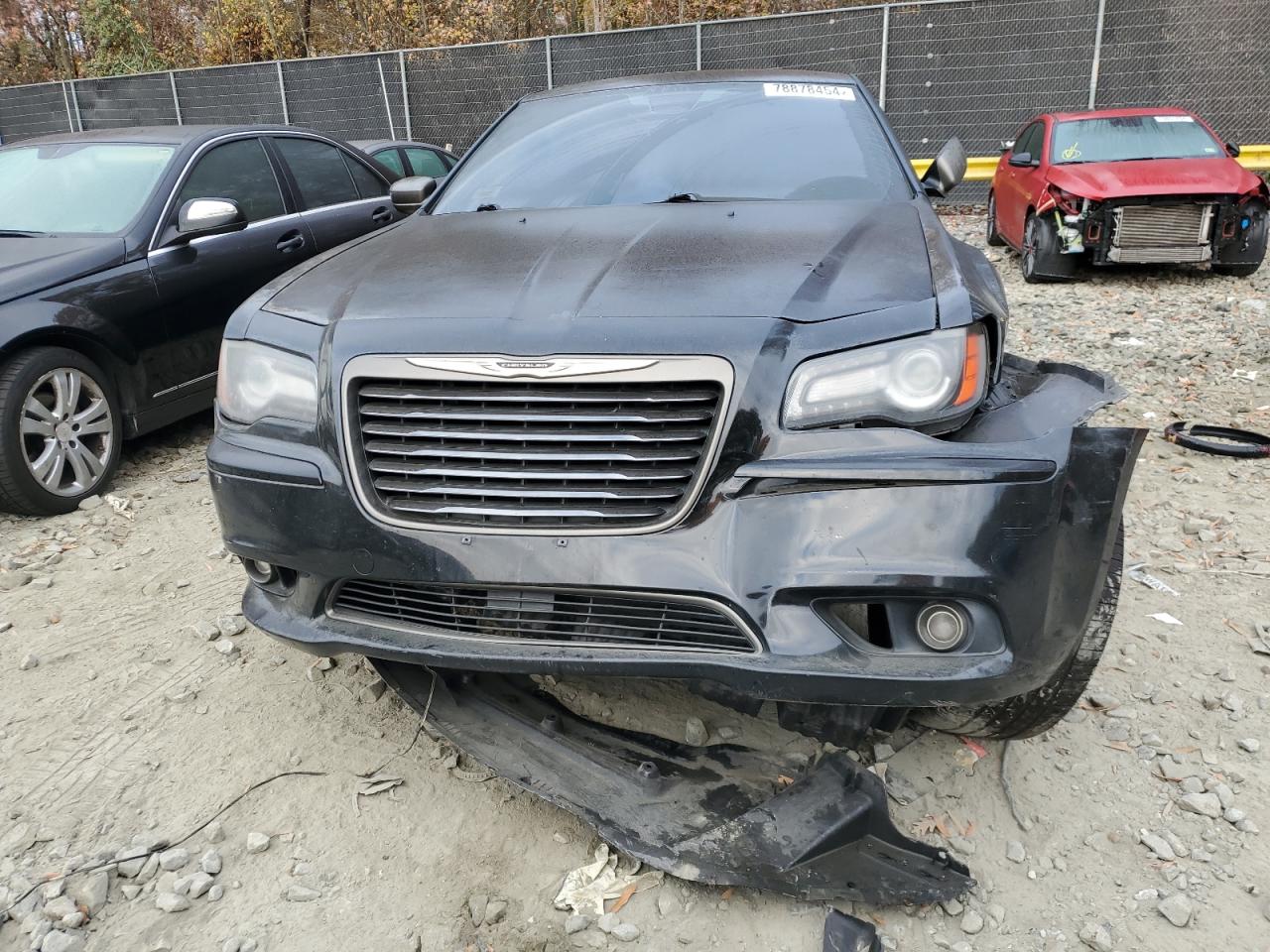 2013 Chrysler 300 - Image 5