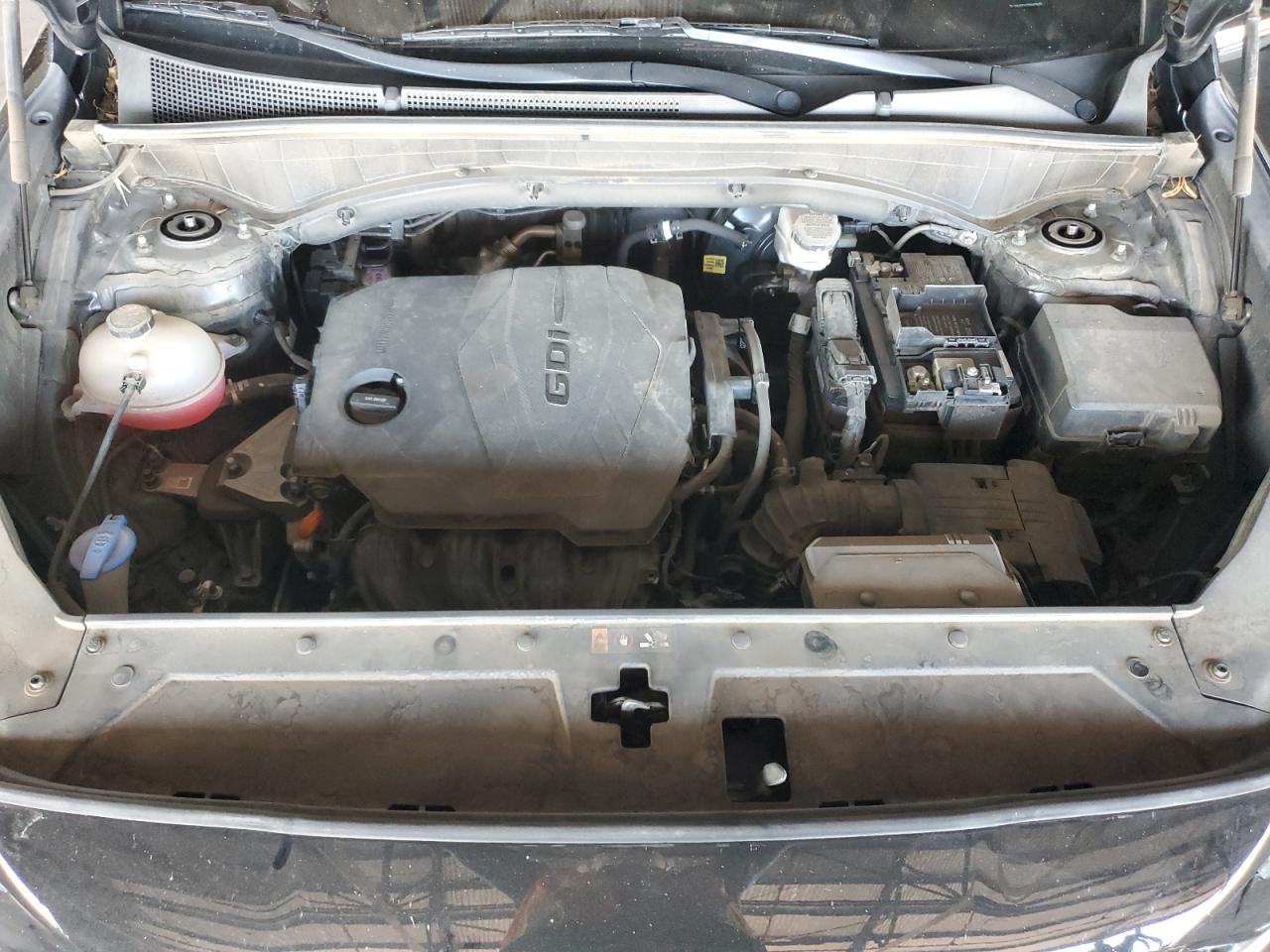 2022 Hyundai Santa Fe - Image 11