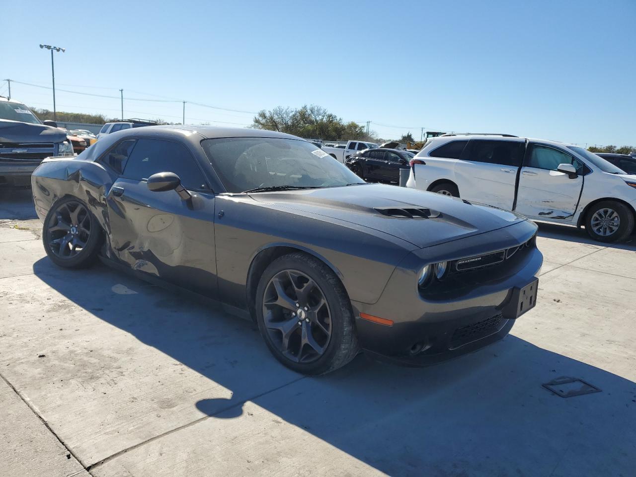 2018 Dodge Challenger - Image 4
