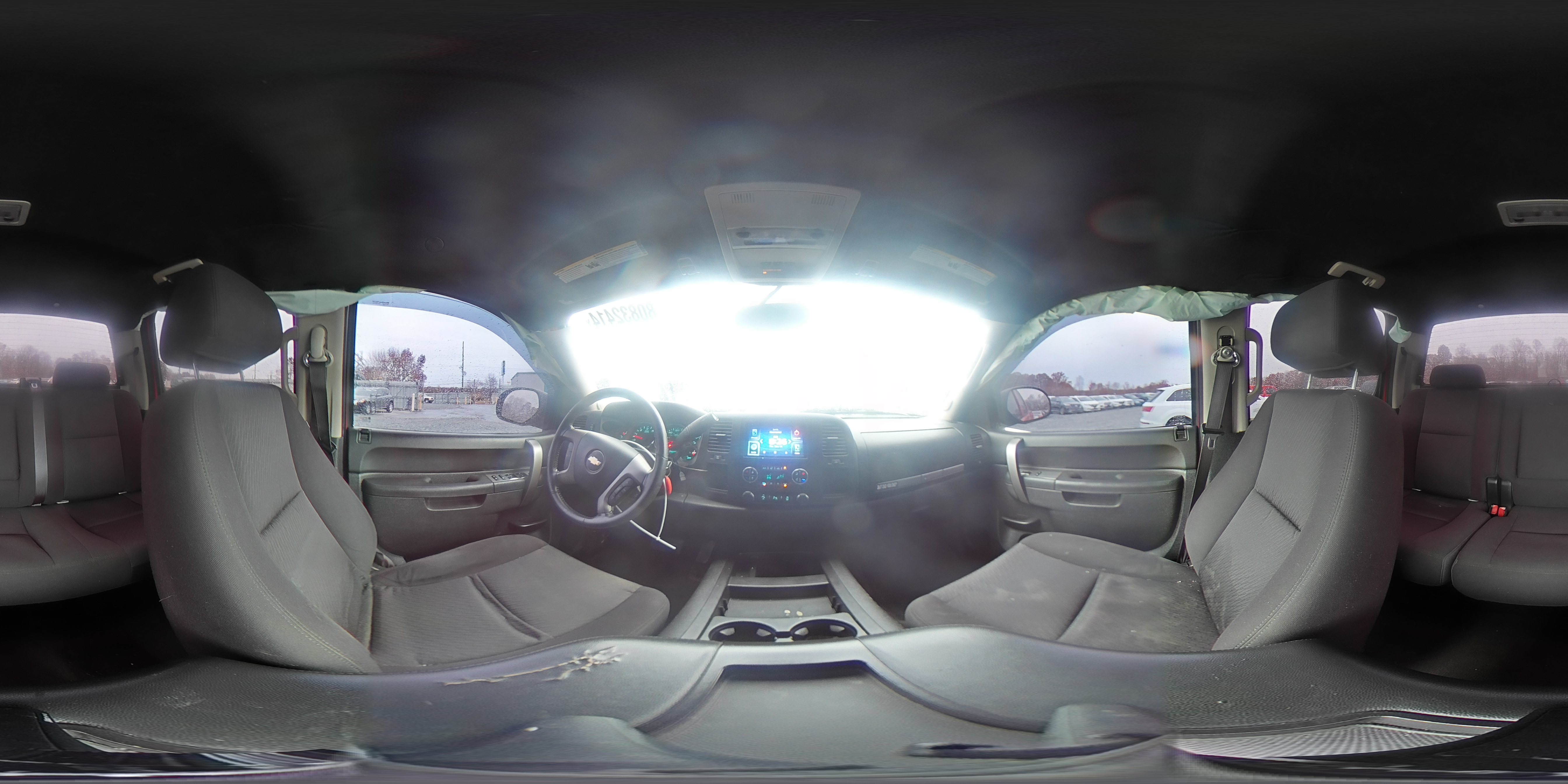 2013 Chevrolet Silverado - Image 12