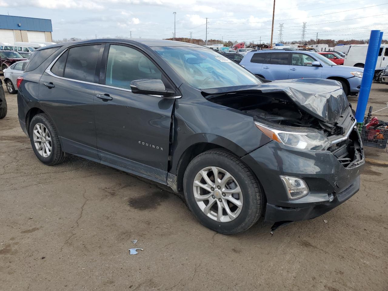 2019 Chevrolet Equinox - Image 4