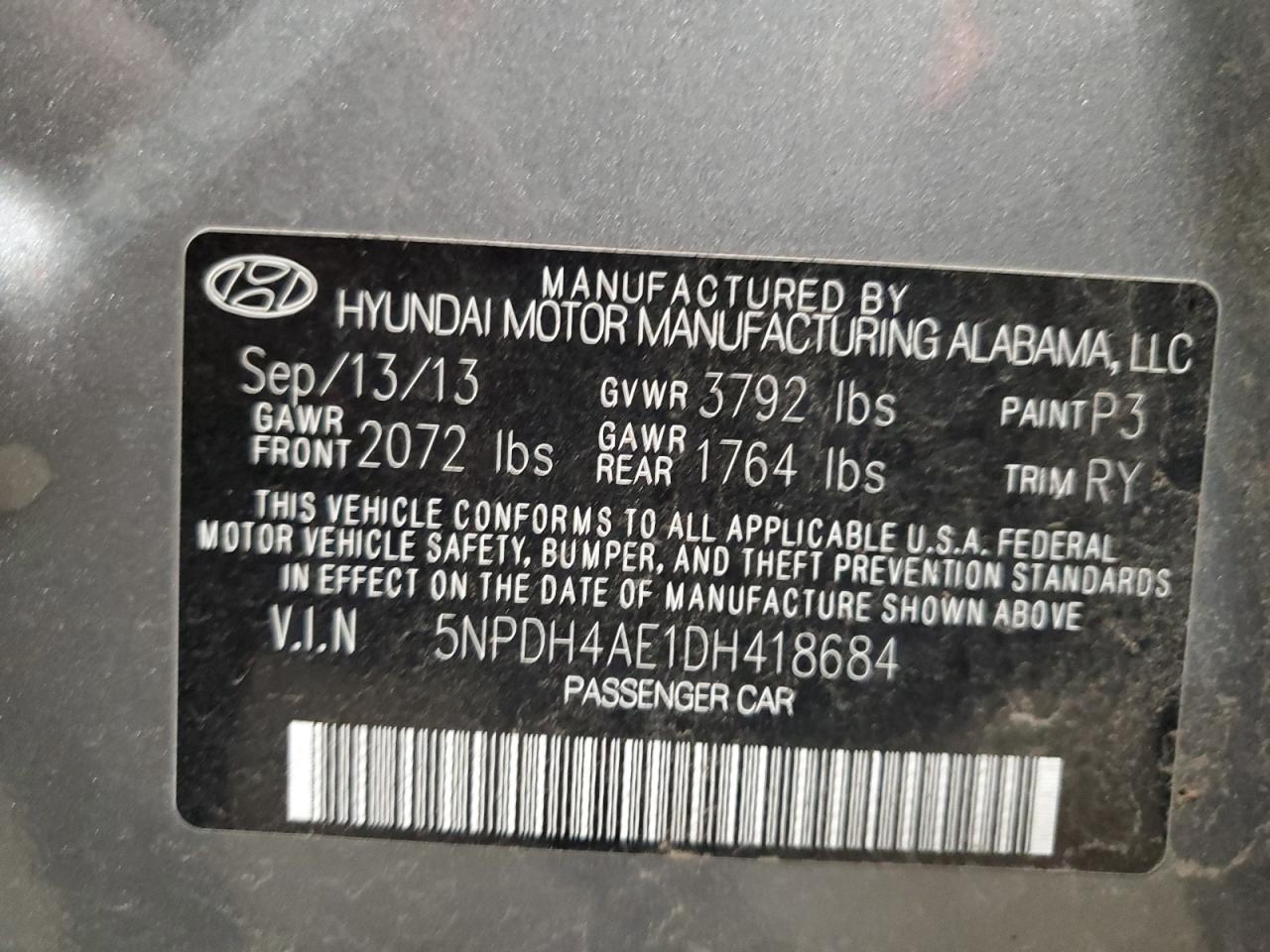 2013 Hyundai Elantra - Image 12