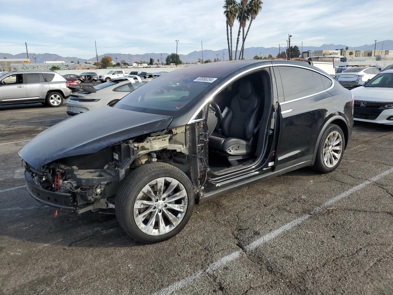 VIN 5YJXCDE27JF090242 2018 TESLA MODEL X no.1