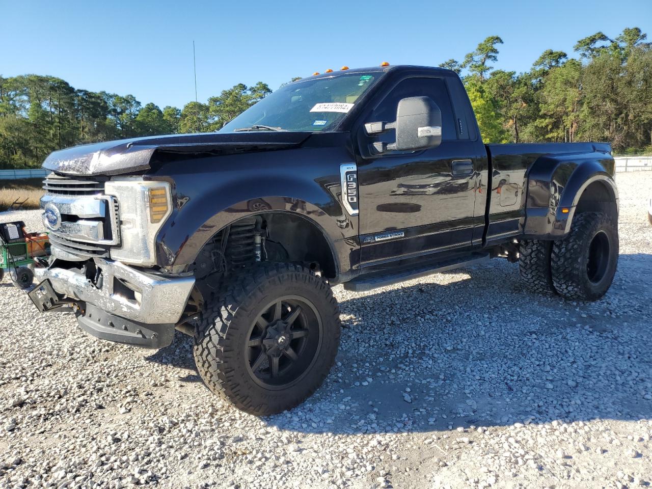 2019 Ford F350 Super Duty for Sale in Houston, TX - Front End