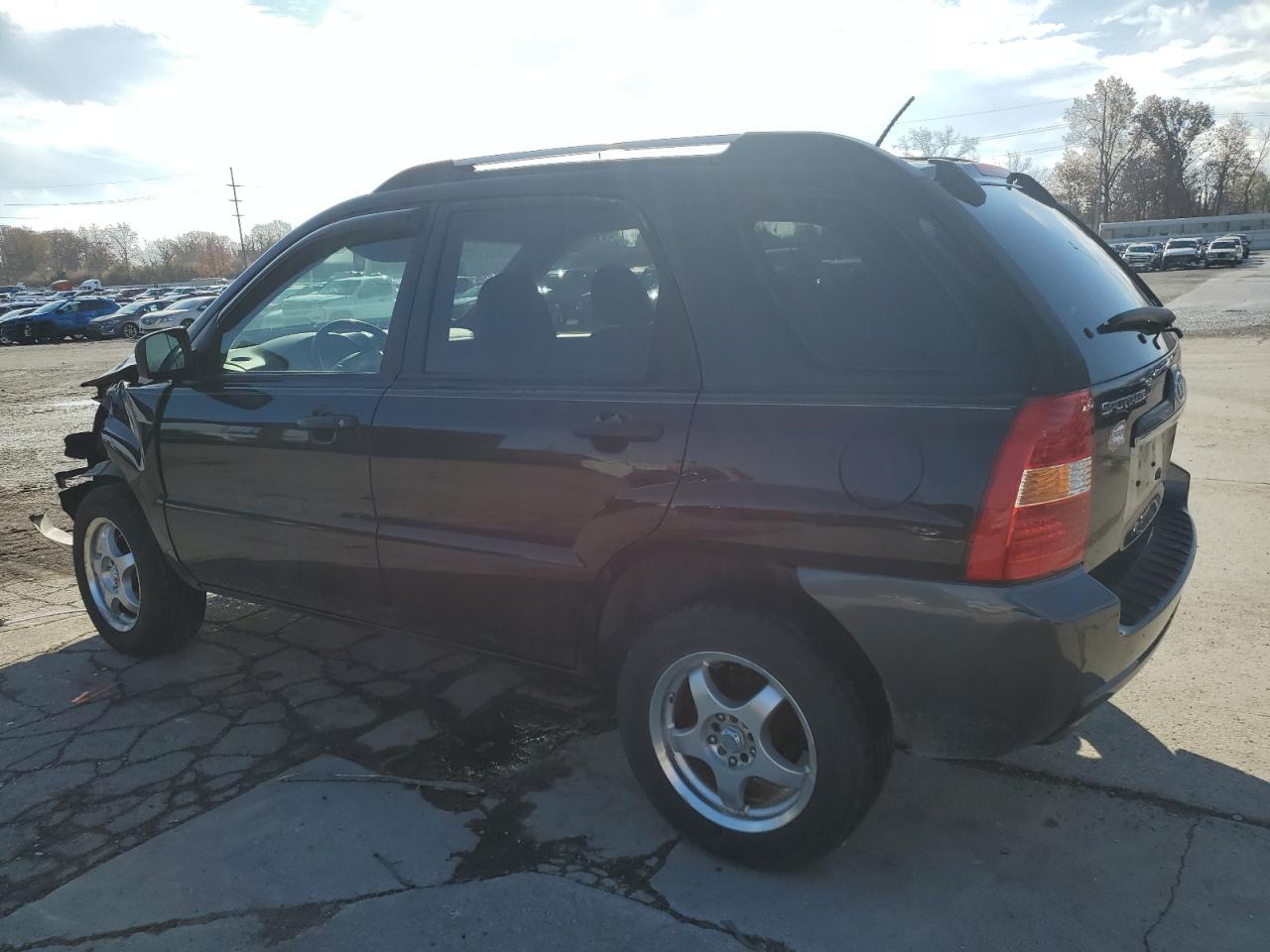 2008 Kia Sportage - Image 2
