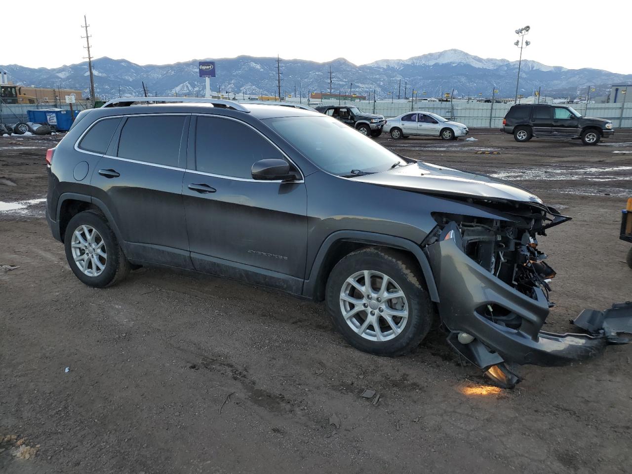 2016 Jeep Grand Cherokee - Image 4