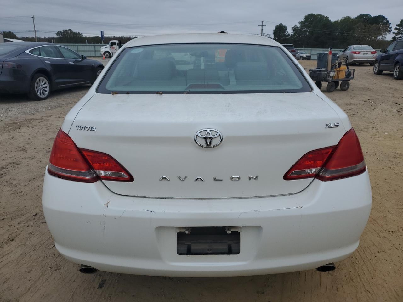 2007 Toyota Avalon Xl VIN: 4T1BK36B87U215749 Lot: 79656124