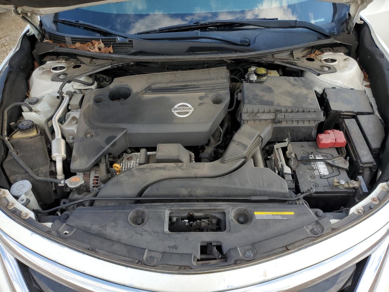 2015 Nissan Altima - Image 12