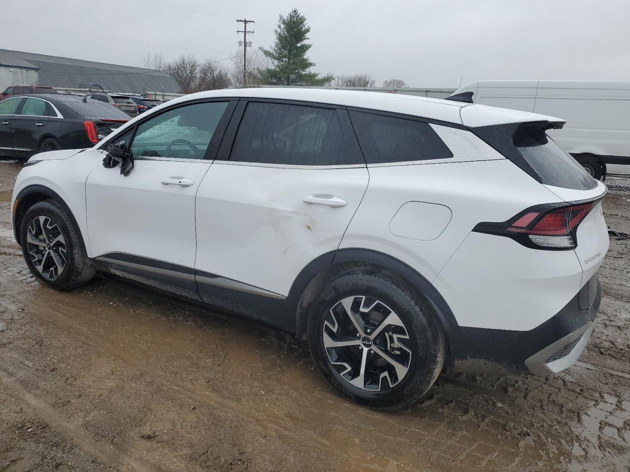 2023 Kia Sportage - Image 2