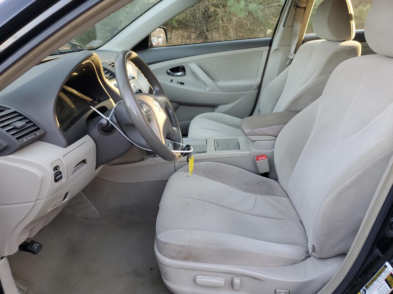 2011 Toyota Camry - Image 7