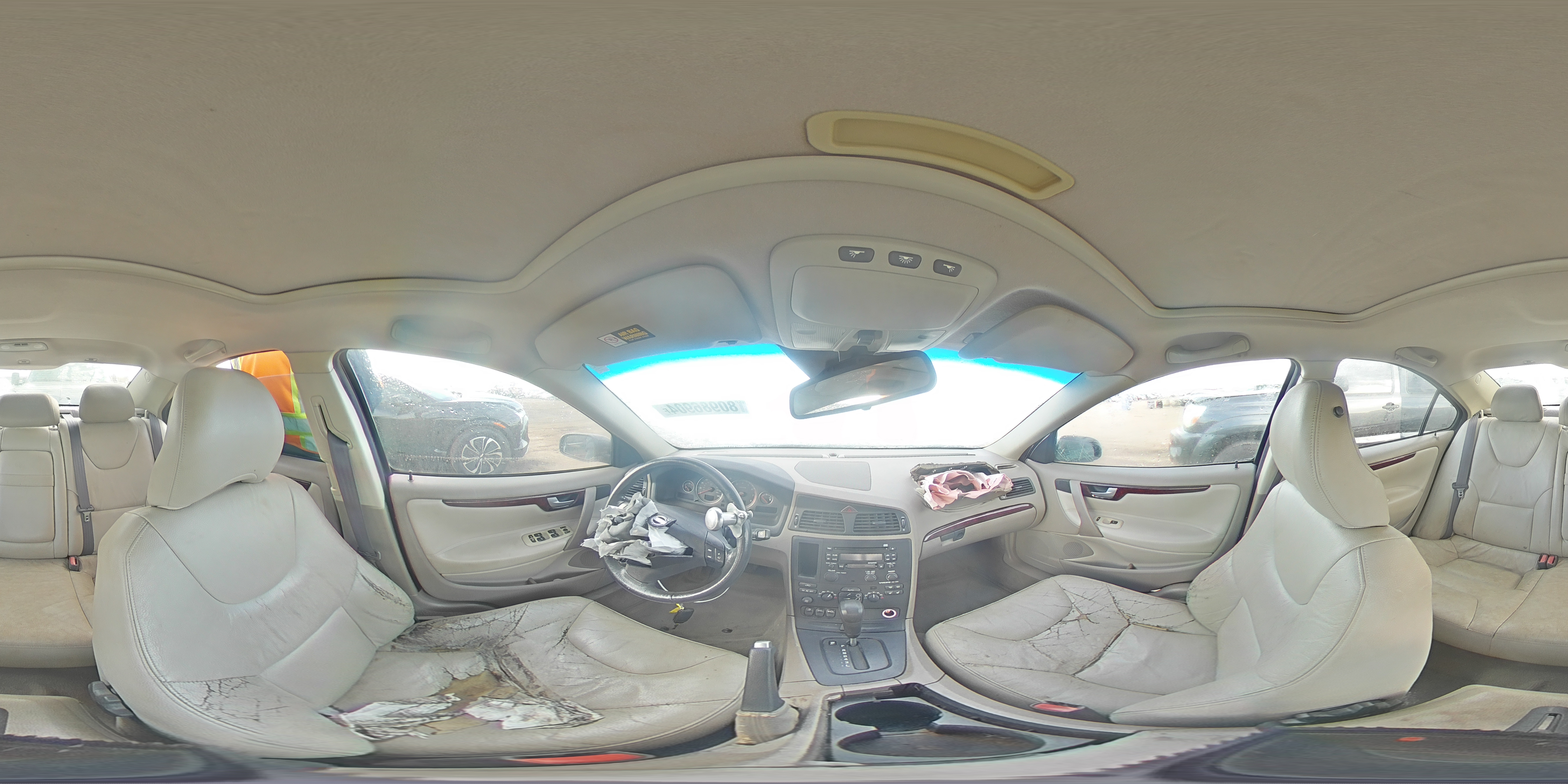 2004 Volvo S60 - Image 13