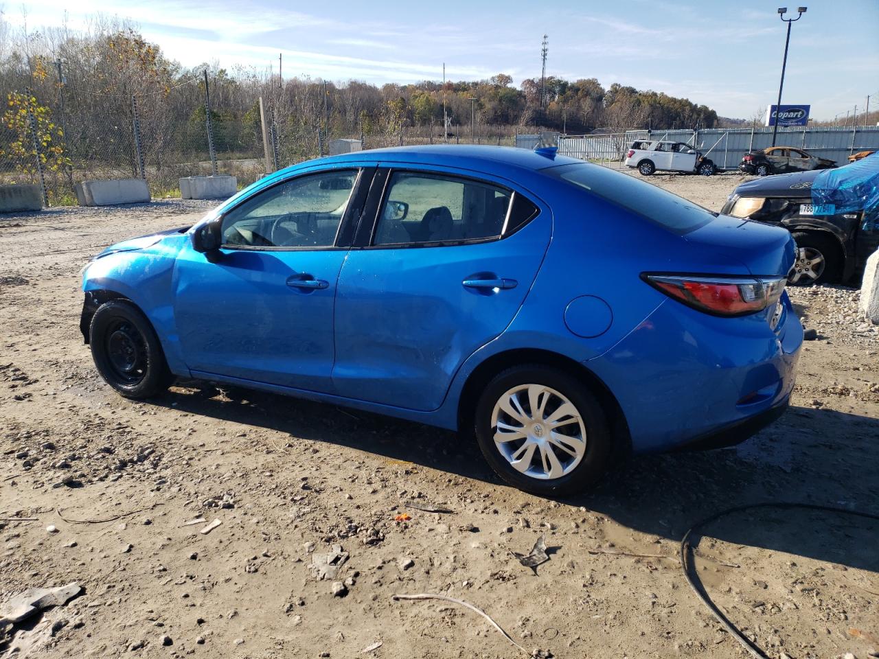2020 Toyota Yaris - Image 2