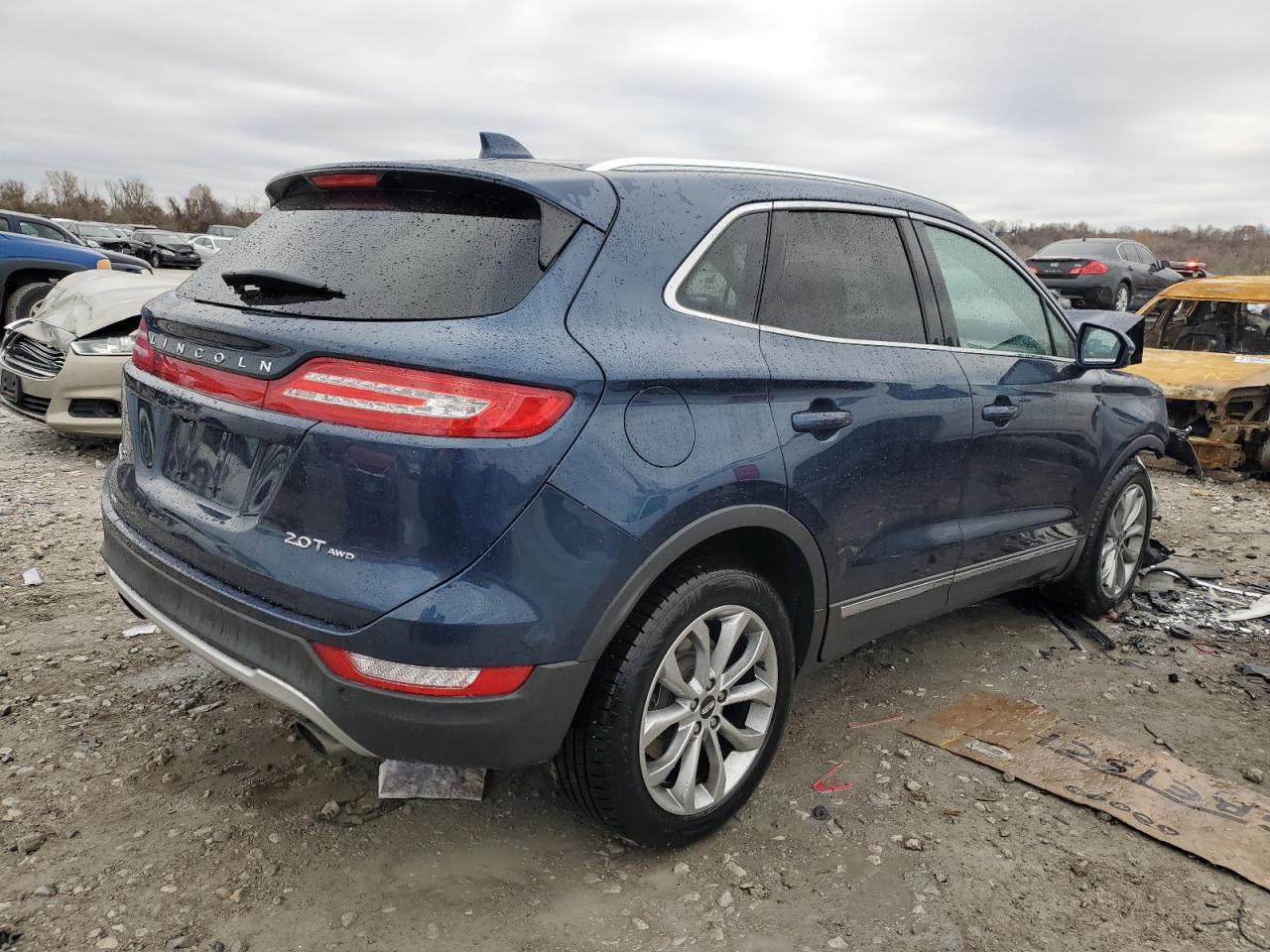 2017 Lincoln Mkc Select VIN: 5LMCJ2D93HUL33577 Lot: 81373624