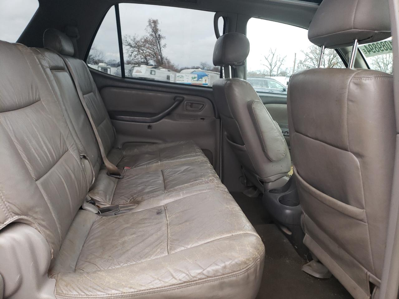 2004 Toyota Sequoia Limited VIN: 5TDBT44A04S215827 Lot: 81089894