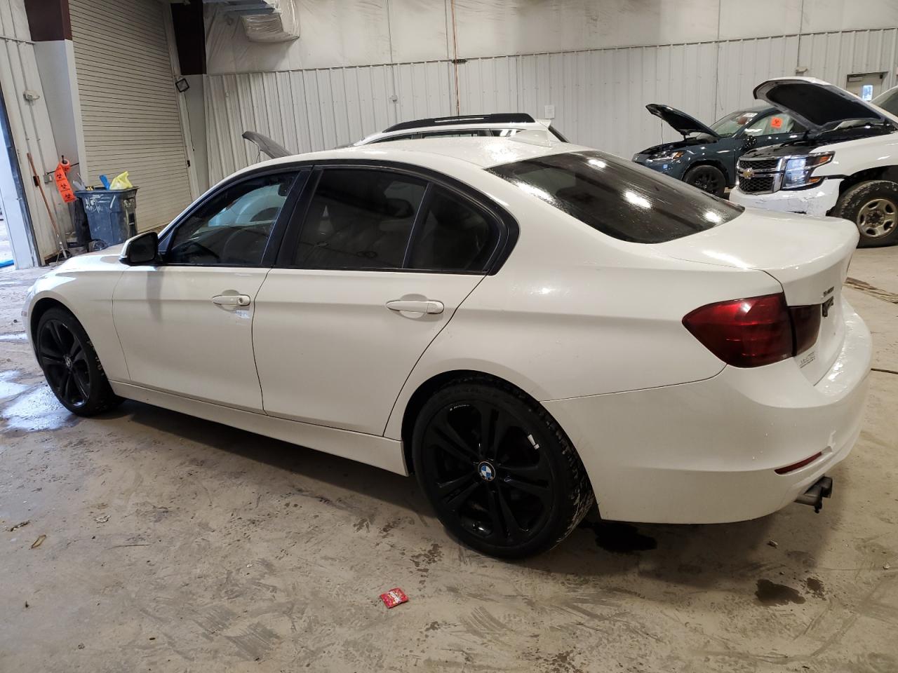 VIN WBA3B3G57DNR80049 2013 BMW 3 SERIES no.2