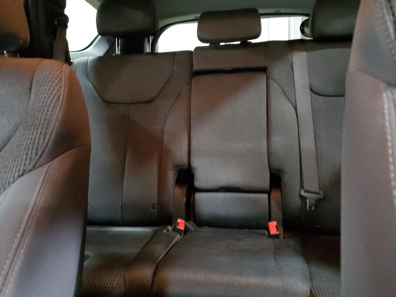2019 Hyundai Santa Fe - Image 10