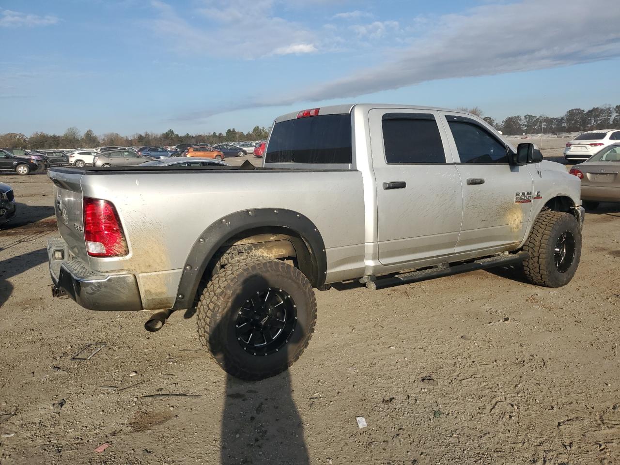 2017 RAM 2500 - Image 3
