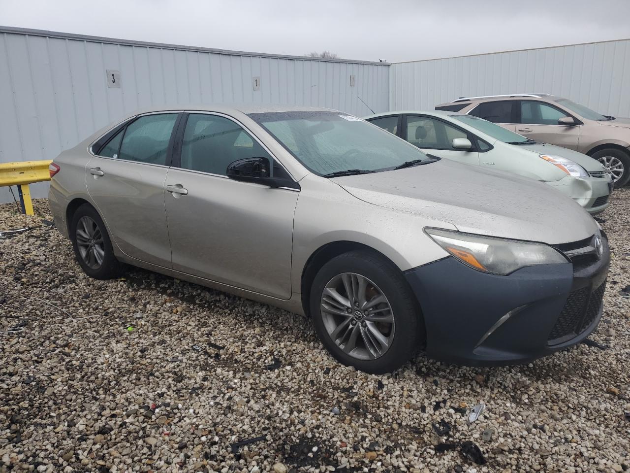 2016 Toyota Camry - Image 4