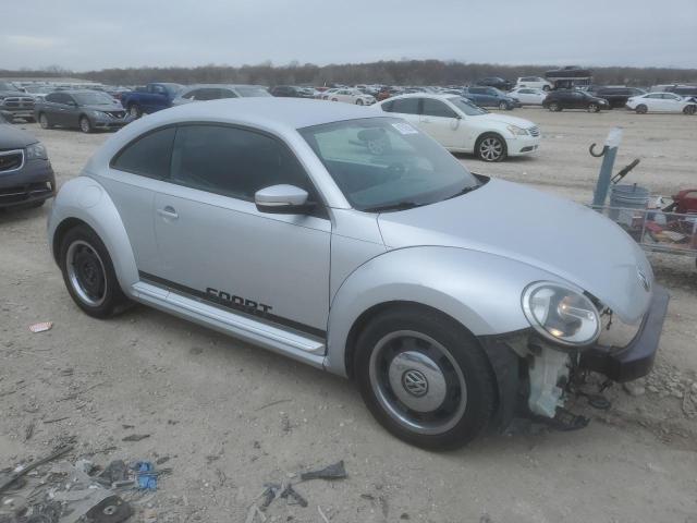  VOLKSWAGEN BEETLE 2012 Серебристый