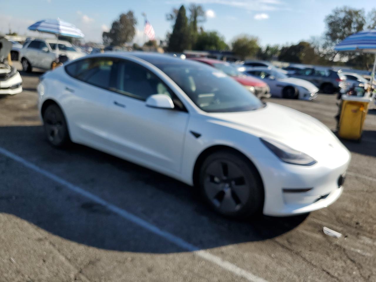 VIN 5YJ3E1EA6PF696817 2023 TESLA MODEL 3 no.4