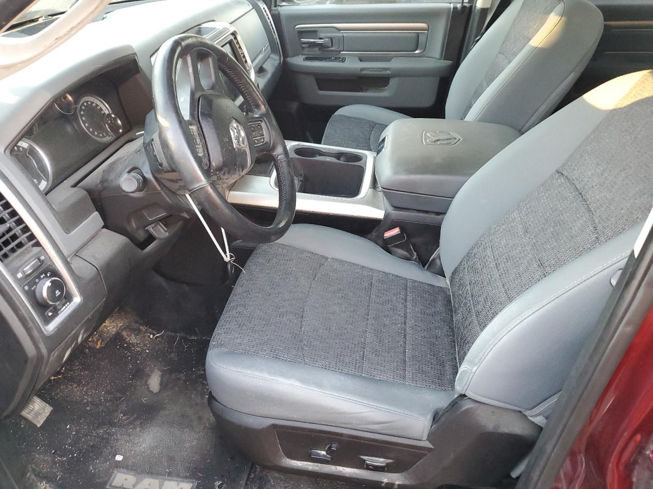 2019 RAM 1500 - Image 7