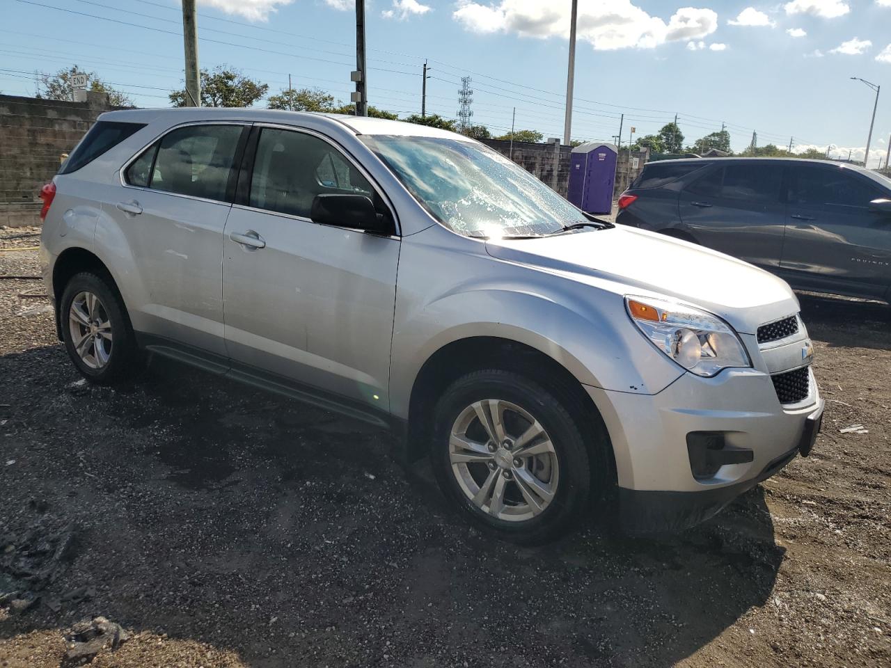 VIN 1GNALAEK8FZ109006 2015 CHEVROLET EQUINOX no.4