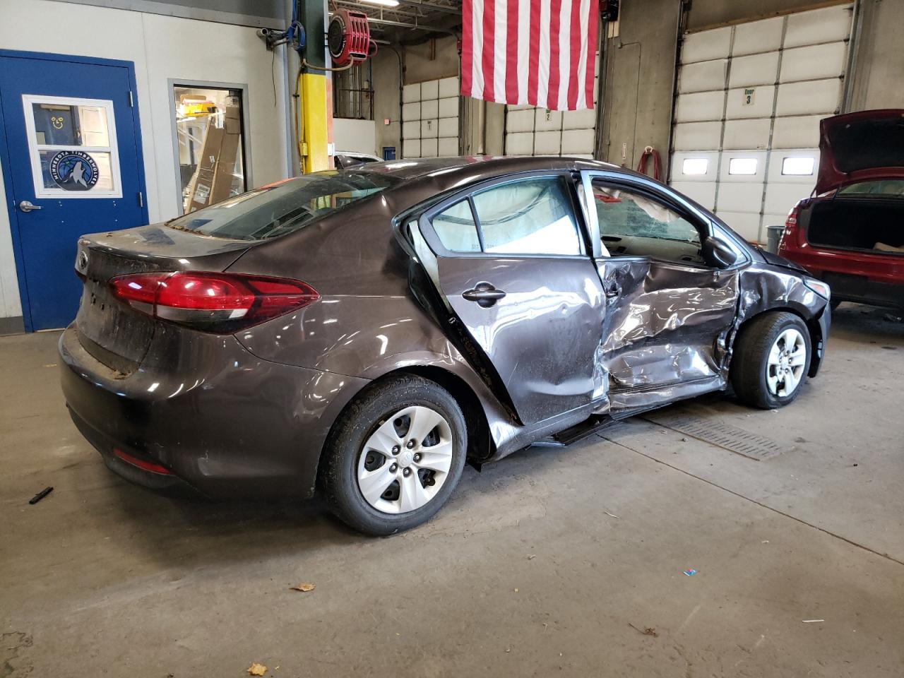 2017 Kia Forte - Image 3