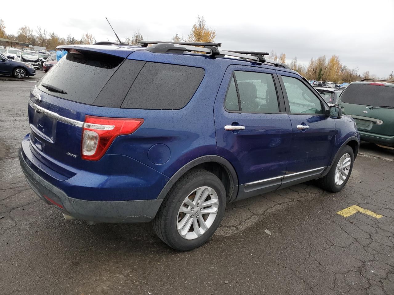 VIN 1FM5K8D80DGC30158 2013 FORD EXPLORER no.3