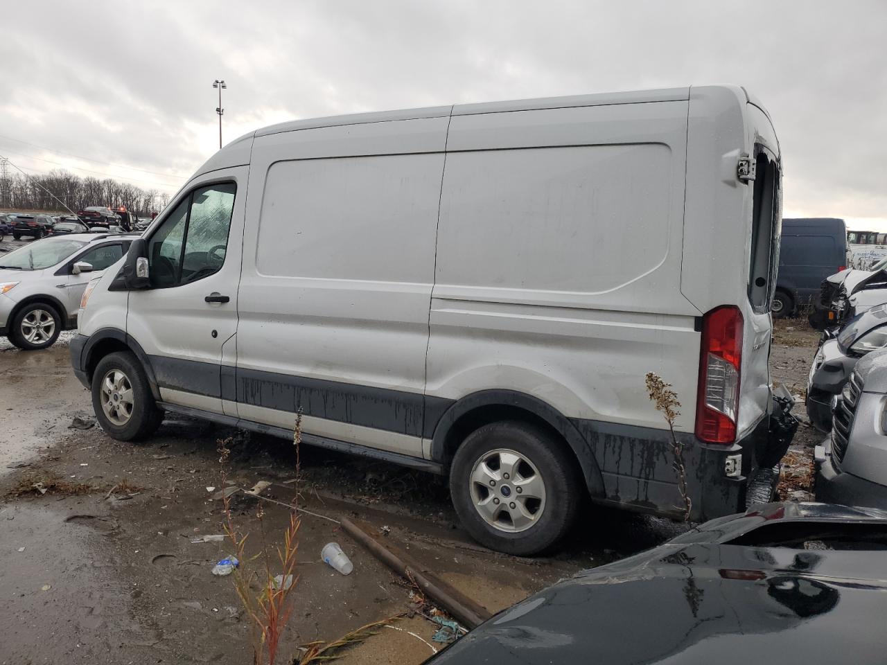 VIN 1FTYE1CM1HKA27345 2017 FORD TRANSIT no.2