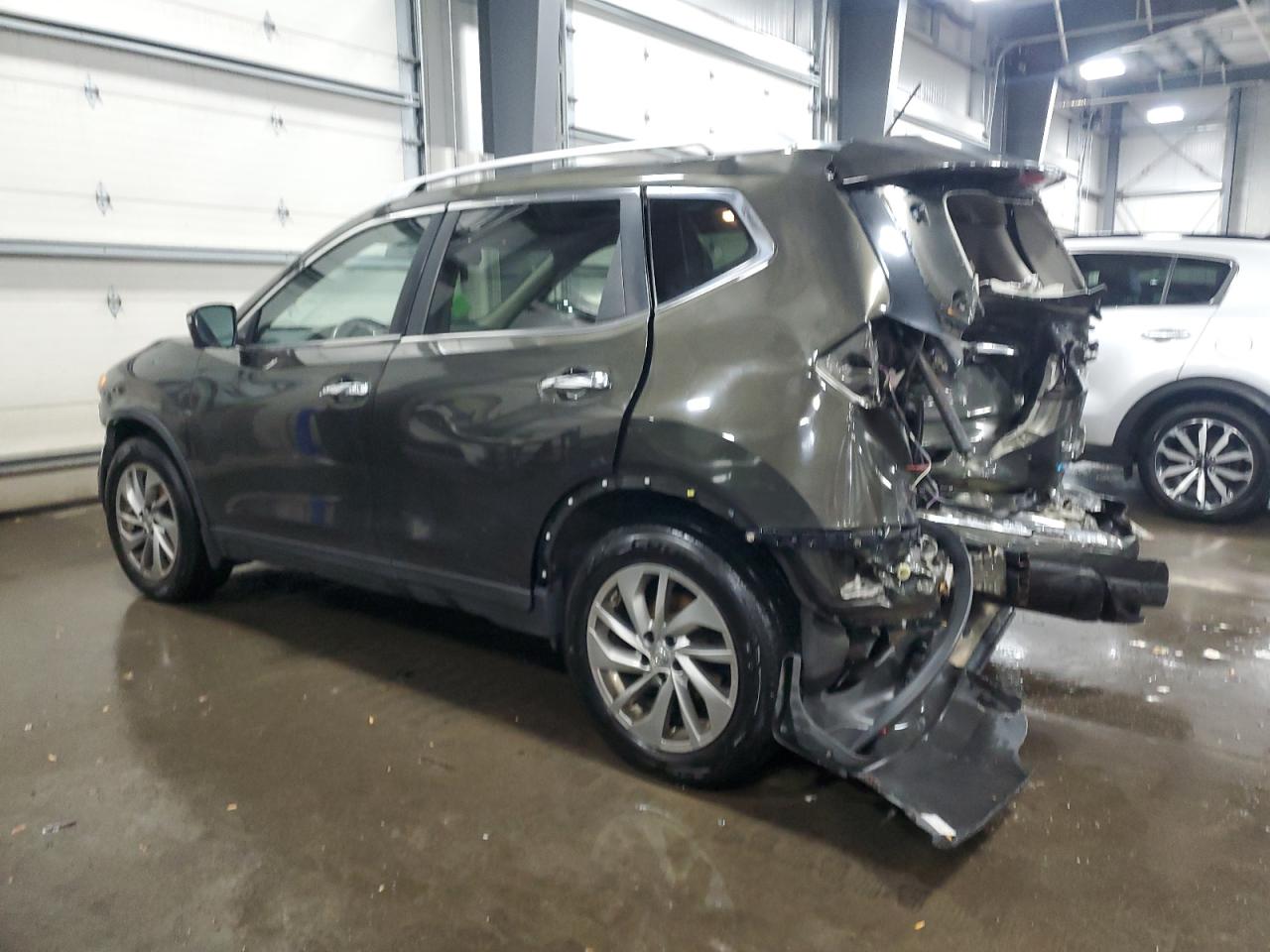 2014 Nissan Rogue - Image 2