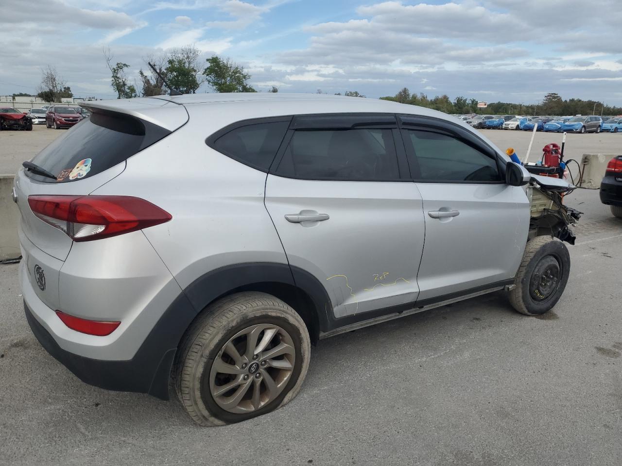 VIN KM8J23A47JU755959 2018 HYUNDAI TUCSON no.3