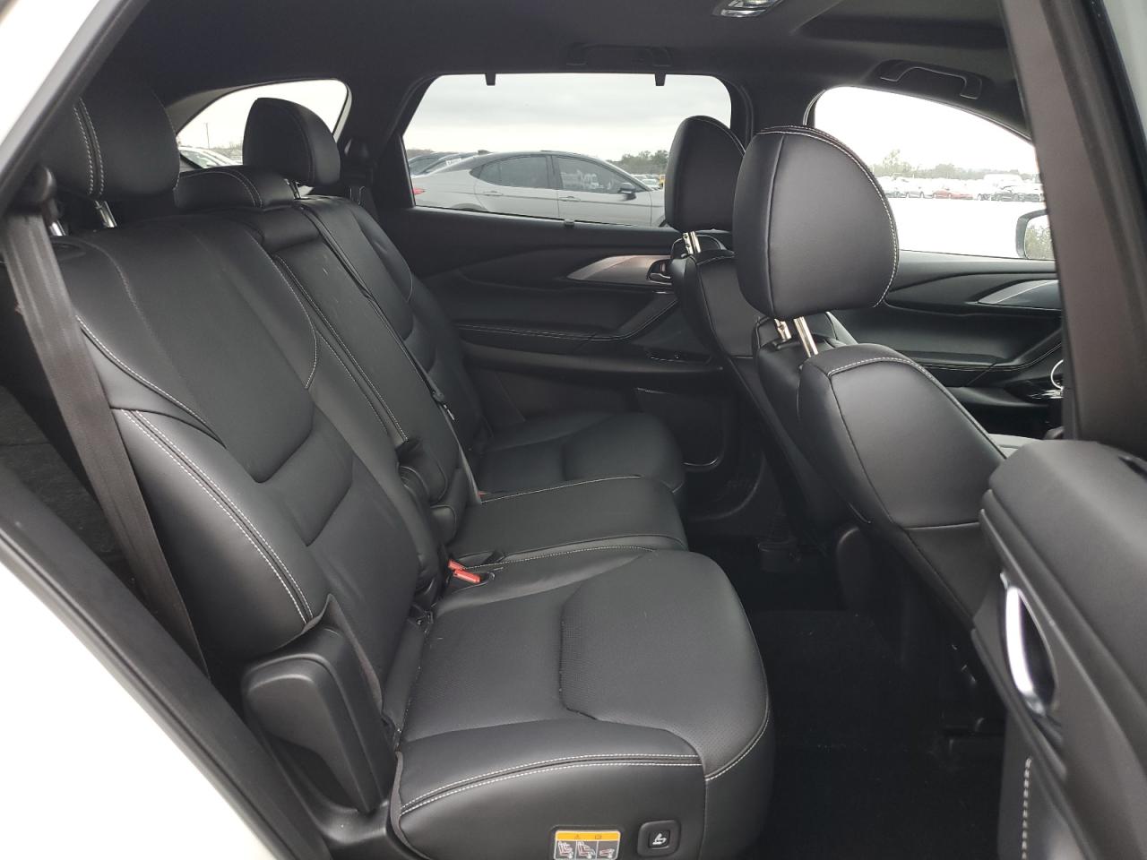2023 Mazda CX-9 - Image 11