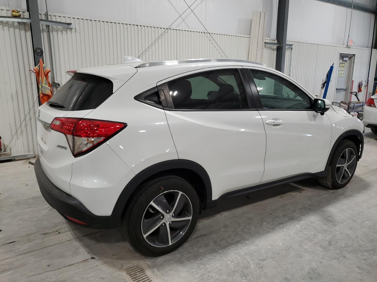 2022 Honda HR-V - Image 3