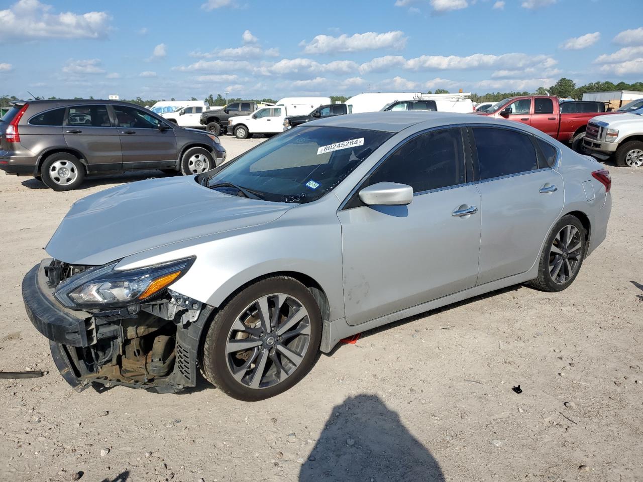 2017 Nissan Altima - Image 1
